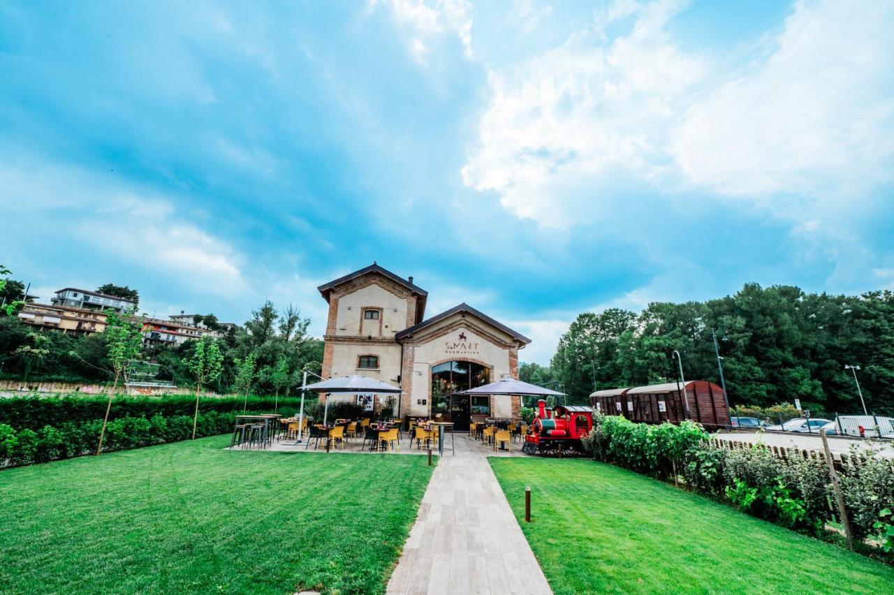 Отель Smart San Martino Паратико Экстерьер фото